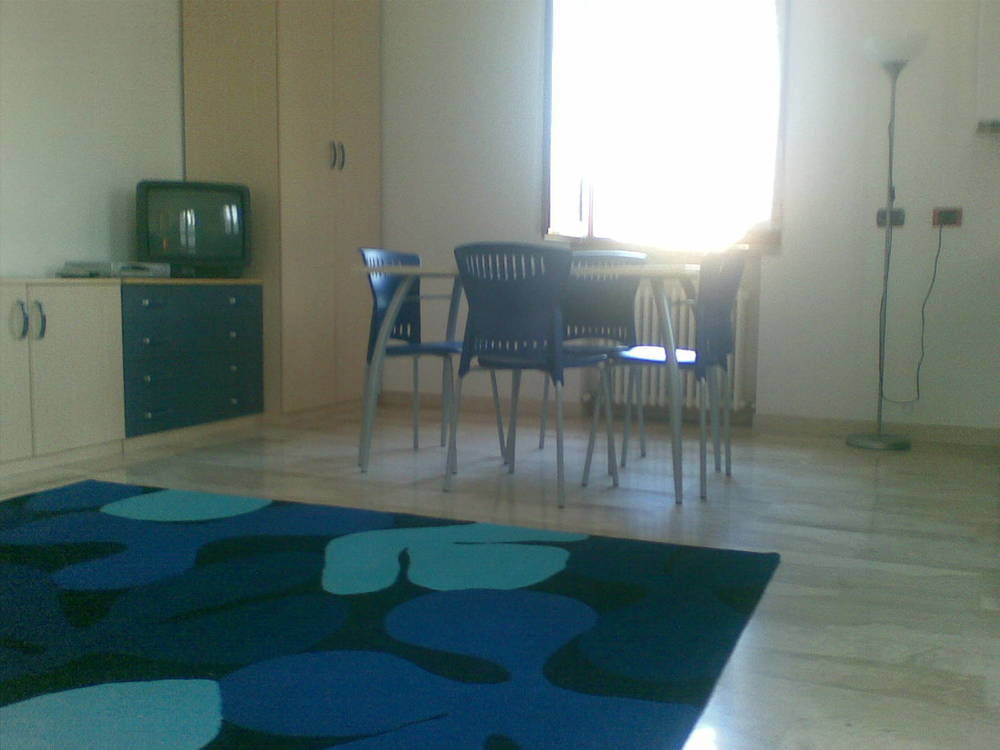 Residence La Vecchia Reggio Реджо-нель-Емілія Екстер'єр фото